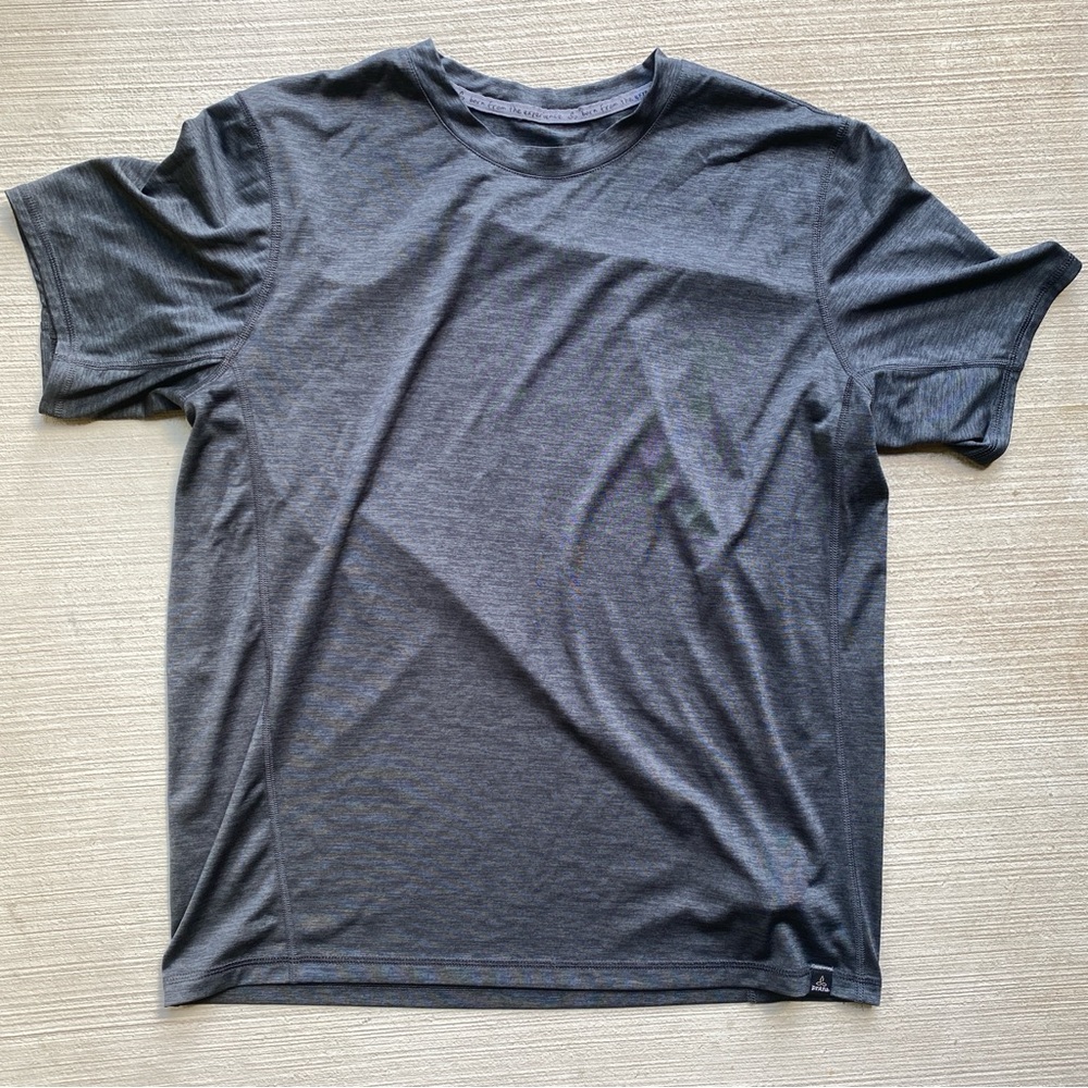 prAna Hardesty Gray Short Shirt Men's Size Medium Moisture wick, Performance